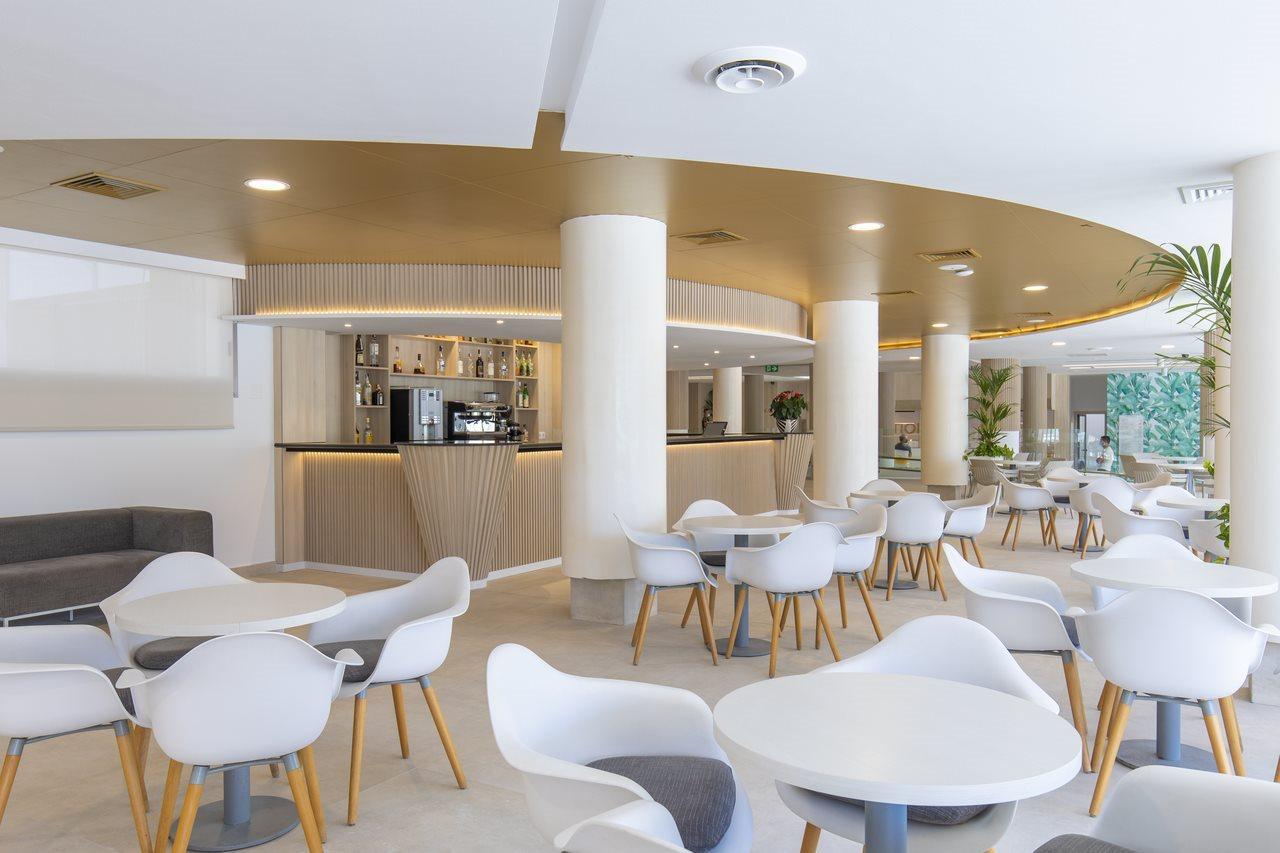 Hotel Rosamar Бенидорм Екстериор снимка