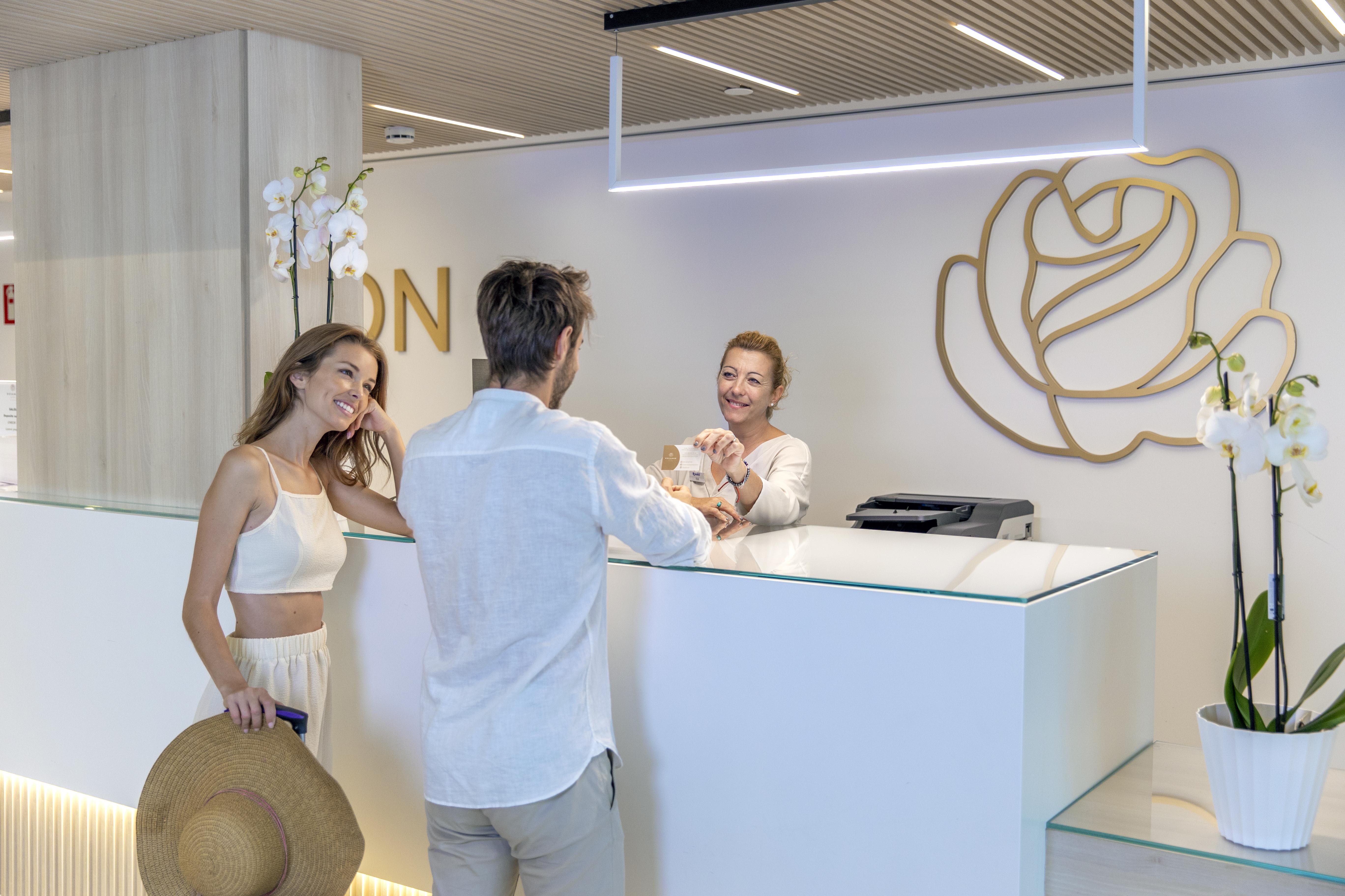 Hotel Rosamar Бенидорм Екстериор снимка